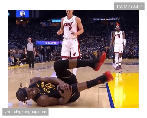 热火凭借坚韧防守逆转尼克斯 巴特勒末节表现堪称定海神针